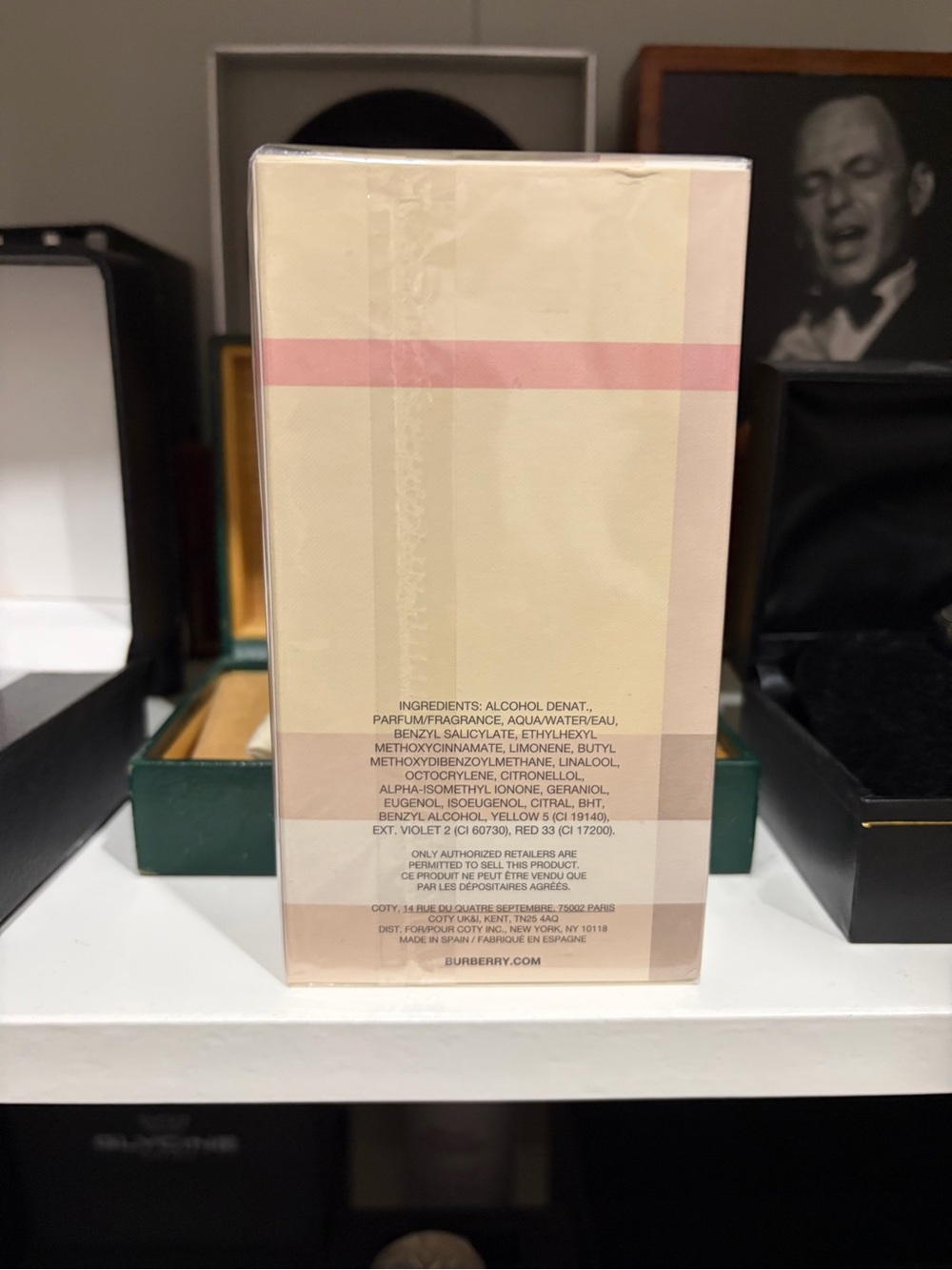 Burberry Perfume - Picture 2 of 2